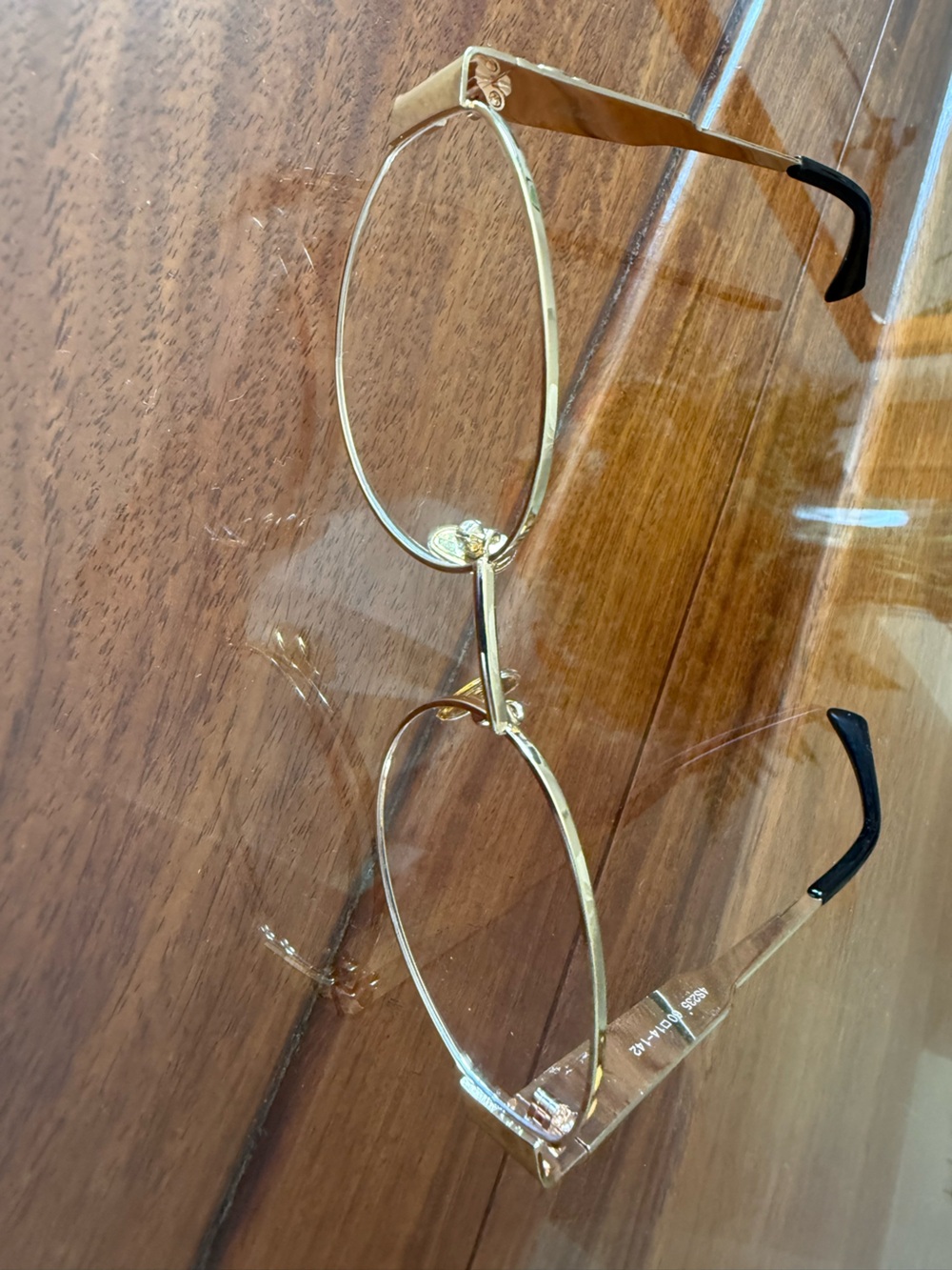 Gold Rim Oval Glasses - Minimal Metal Frame